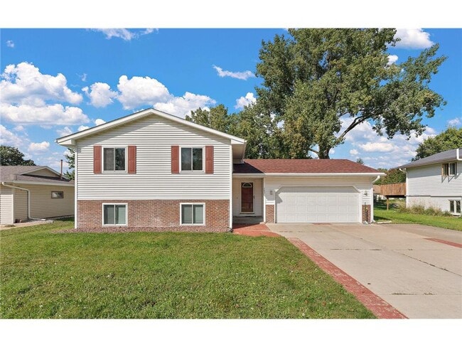 Primary Photo - 783 Hiawatha Ave