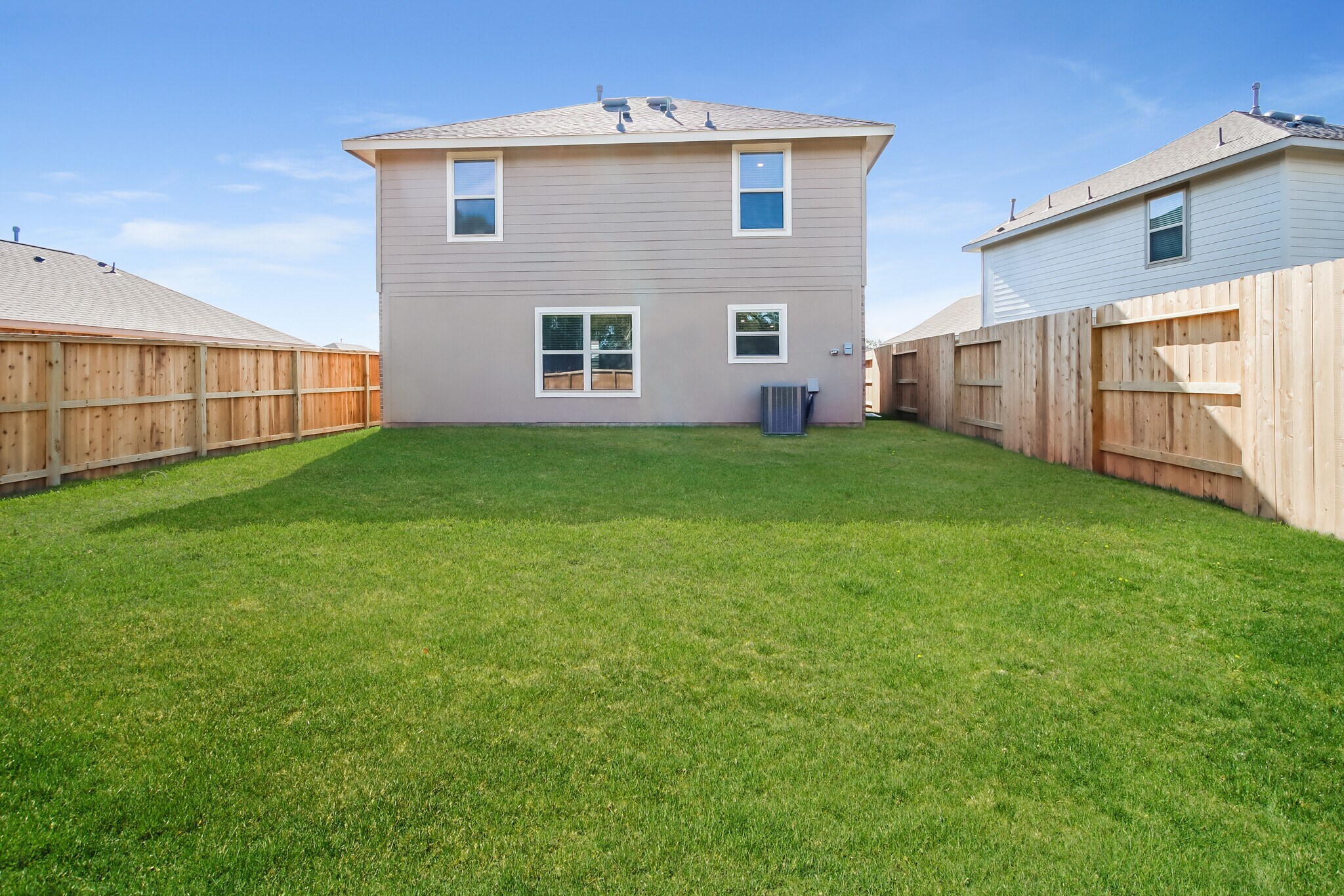 Building Photo - 32722 Orchard Haze Dr