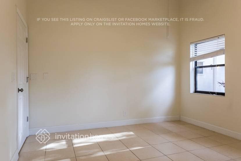 Building Photo - 244 Natchez Ct