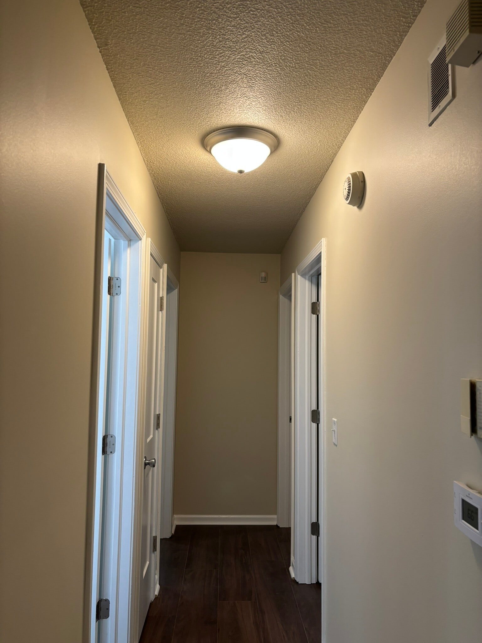 Building Photo - 8599 E H Ave