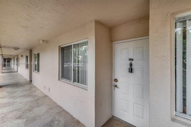 Building Photo - 7711 Trent Dr