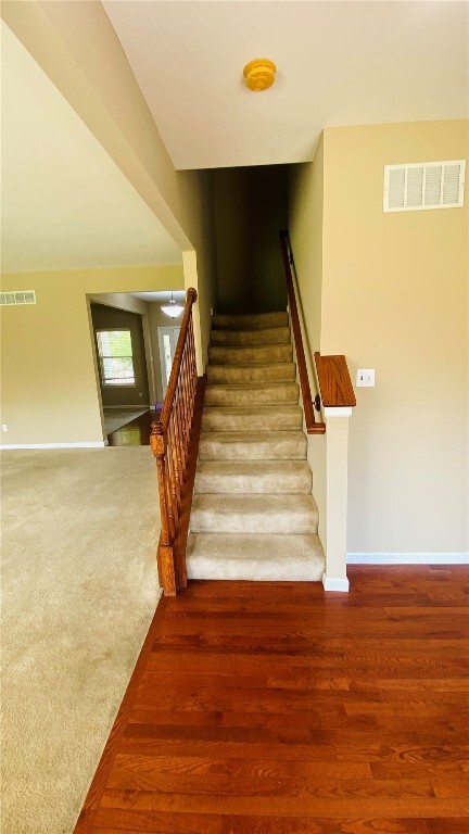Building Photo - 58 Fountainview Dr