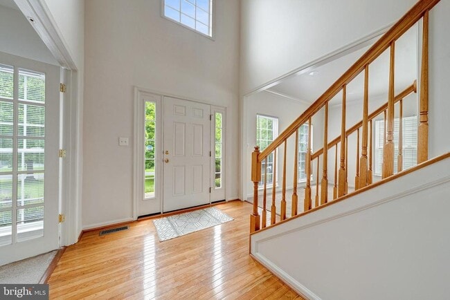 Building Photo - 42038 Cherish Ct