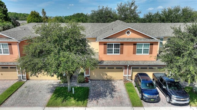 Building Photo - 1220 Priory Cir