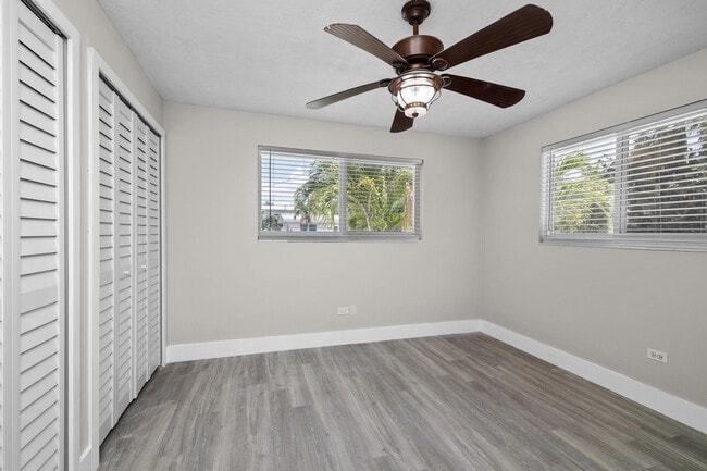 Building Photo - 10873 7th Ave Gulf