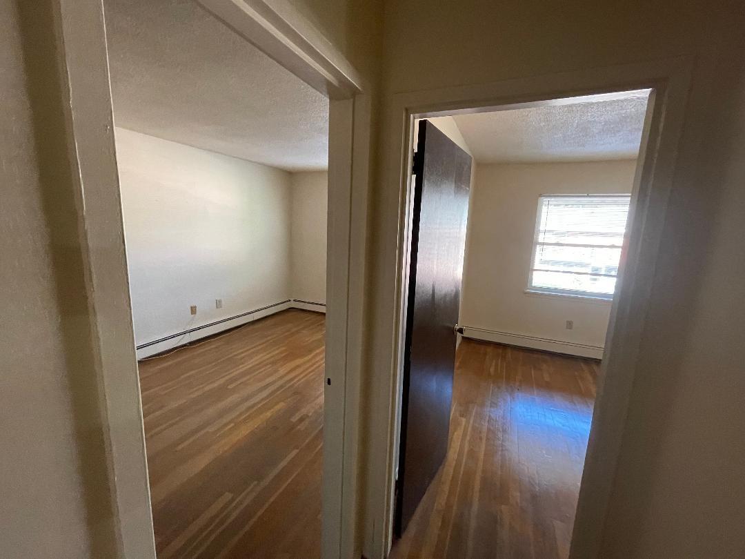 Bedrooms - 9 Catherine St