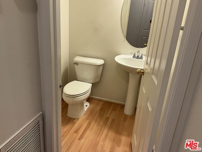 Building Photo - 57 Bayview Dr