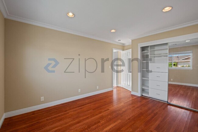 Building Photo - 3019 Paine Ct