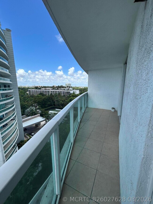 Building Photo - 2101 Brickell Ave
