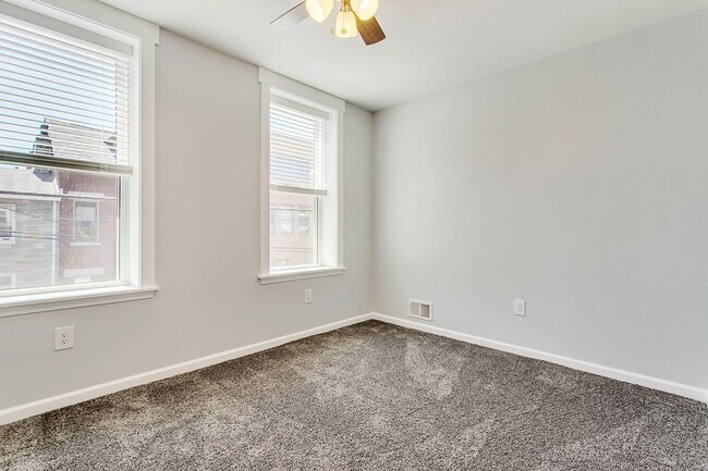 Building Photo - Beautiful 4 Bed 3 Bath Home in Lawrenceville!