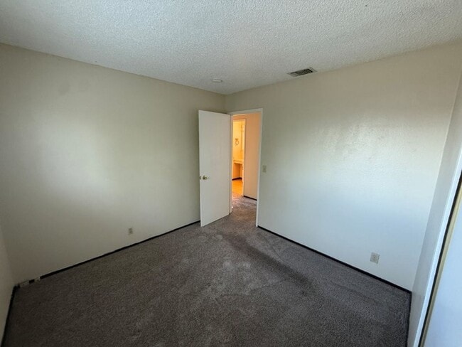 Building Photo - 1003 Blackspur Ct