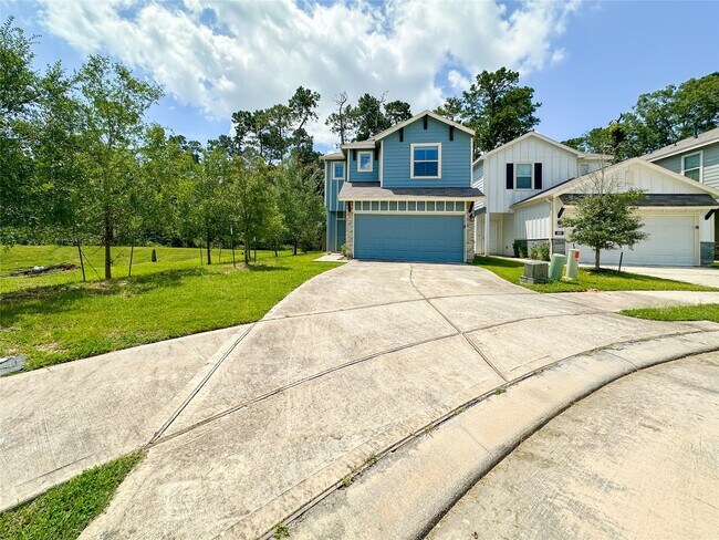 Building Photo - 105 Camelot Pl Ct