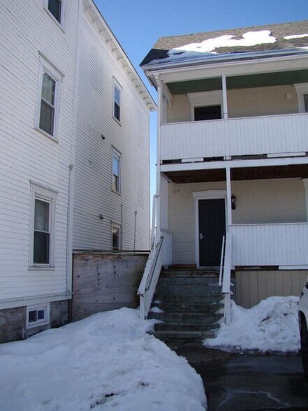 Building Photo - 86 School, #2