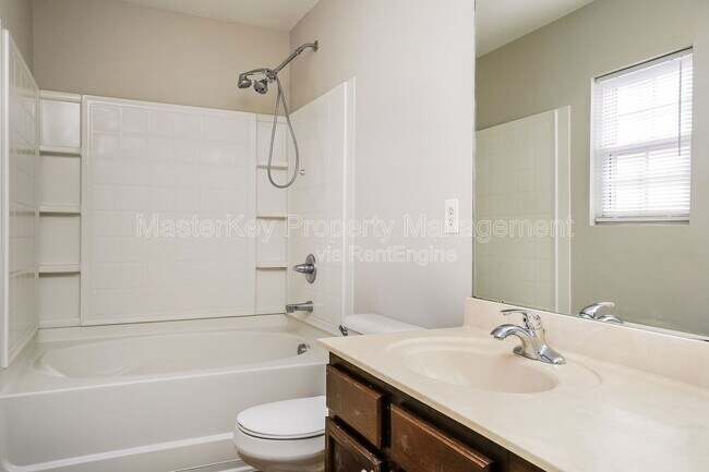 Building Photo - 1160 Rutledge Landing Dr