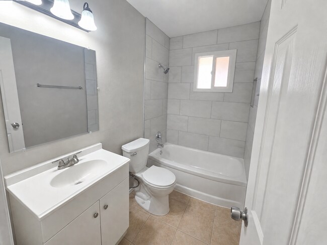 Building Photo - 2019 N 49th St