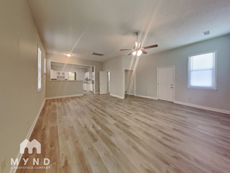 Building Photo - 1057 Fleece Pl