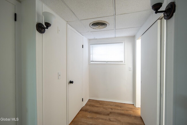 Building Photo - 364 Altamont Ave