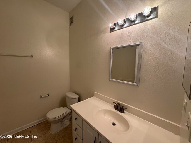 Building Photo - 5151 Playpen Dr