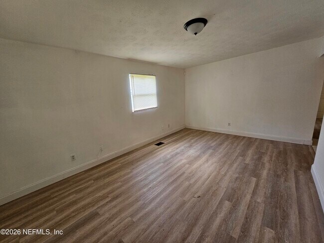 Building Photo - 2269 Hartridge St