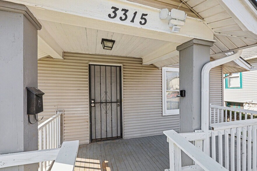 Building Photo - 3315 E 52nd St