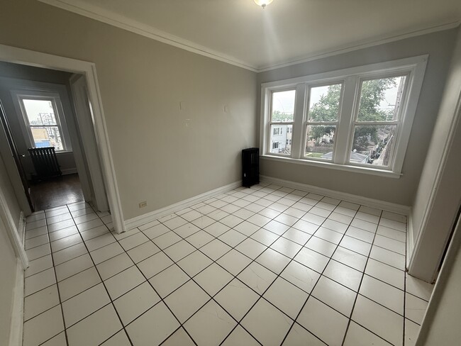 Building Photo - 2144 Gunderson Ave