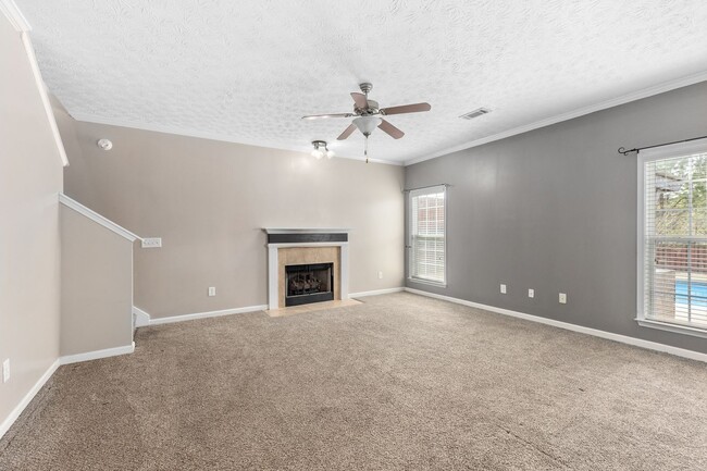 Building Photo - 2507 Hickoryridge Dr