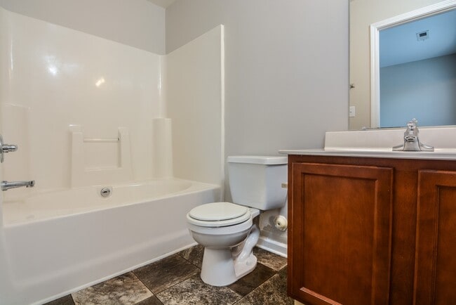 Building Photo - 650 Ganyard Farm Way, 43