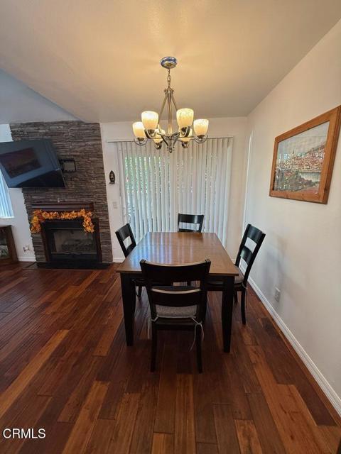 Building Photo - 137 E Scott St