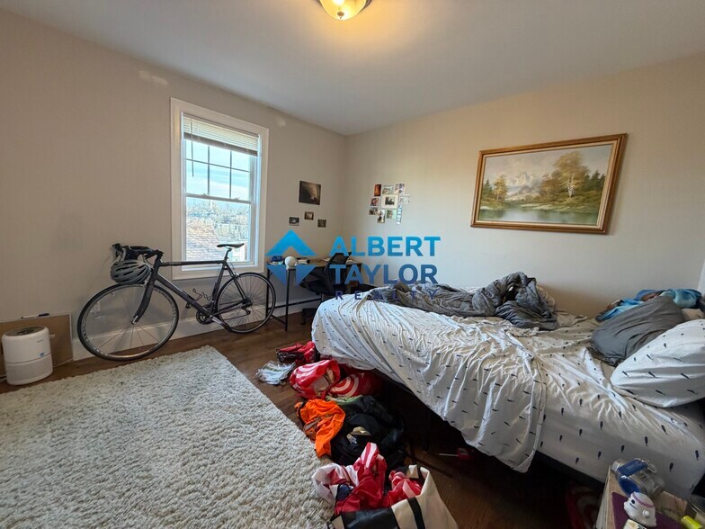 Building Photo - 275 Parker Hill Ave