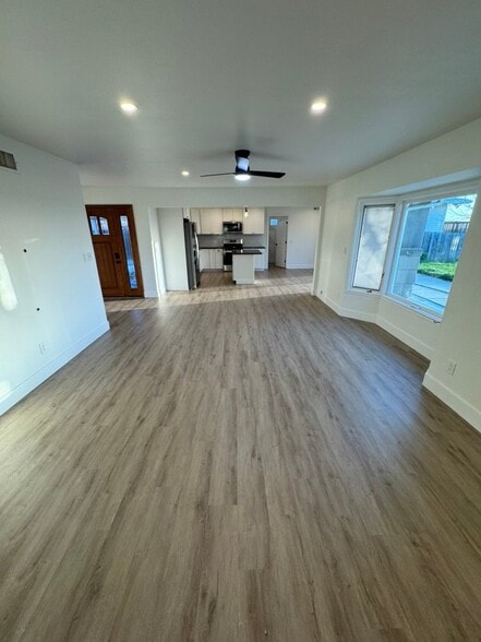 Building Photo - 3217 Sugarloaf Mountain Rd