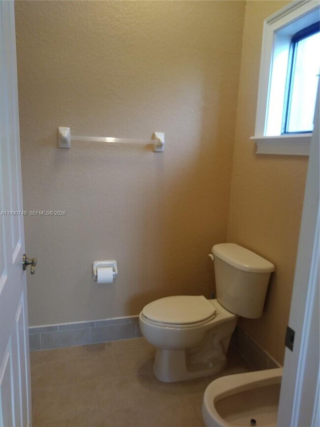 Building Photo - 13978 NW 88th Pl