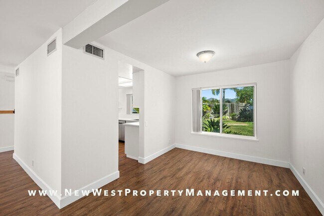 Building Photo - Renovated Poway 5-Bedroom, Available Now! ...