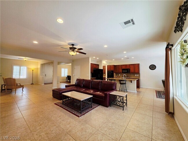 Building Photo - 2312 Perrysburg Dr