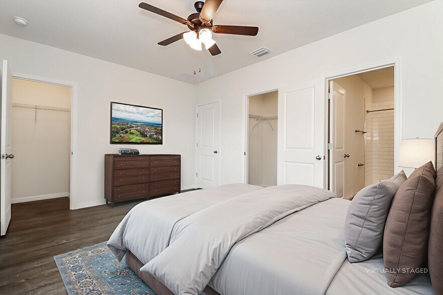 Building Photo - 11857 Mountain Retreat Ln