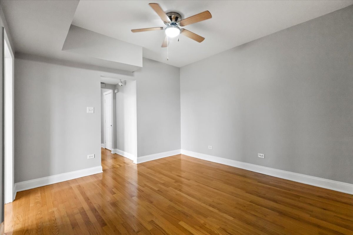 Building Photo - 1049 N Spaulding Ave