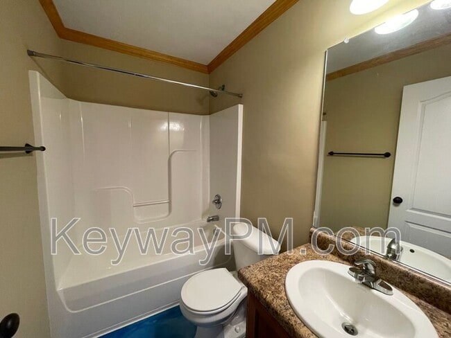 Building Photo - 811 Oshields Ct