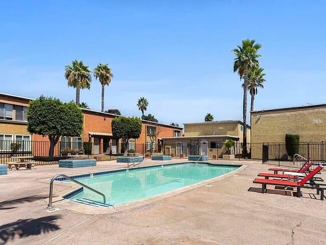 Building Photo - 1671 Pentecost Way