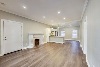 Building Photo - 297 MacArthur Blvd