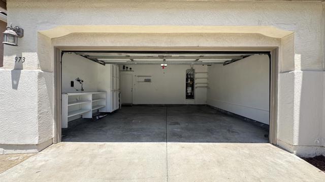 Building Photo - 973 Yosemite Dr
