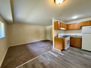 Building Photo - 3522 Beech Ave