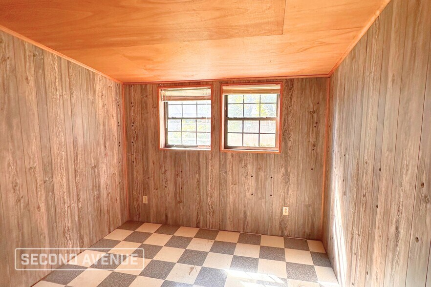 Building Photo - 1737 Tahiti Ln