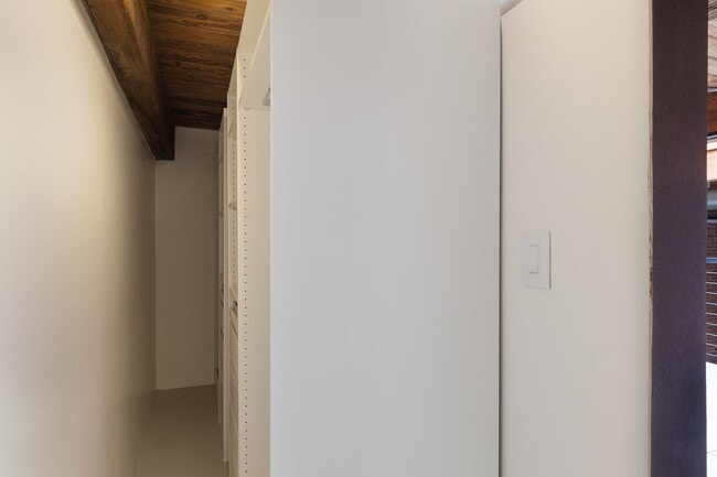 Building Photo - Industrial-Chic 2/2 Loft with Garage Near BeltLine & Downtown