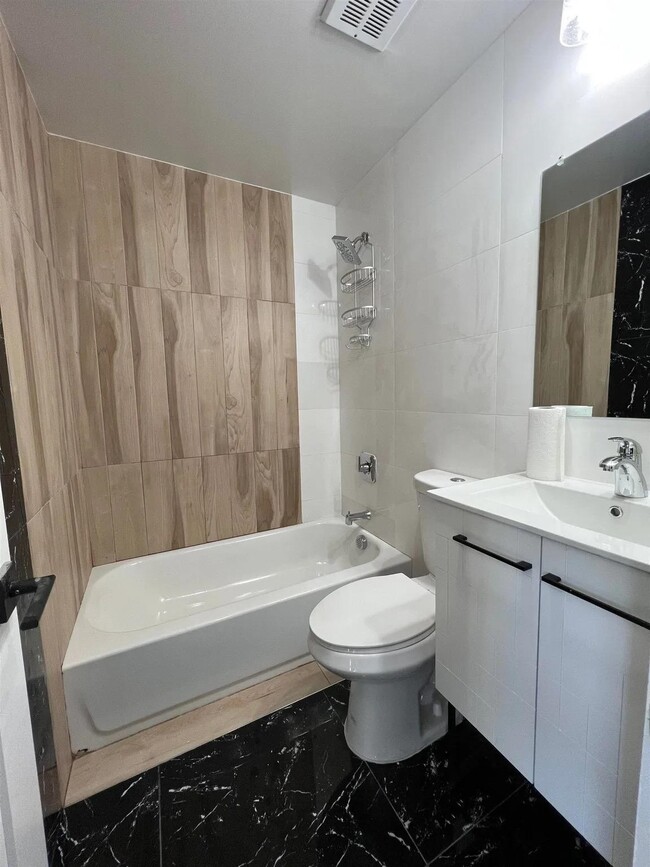 Building Photo - 84 Sherman Ave