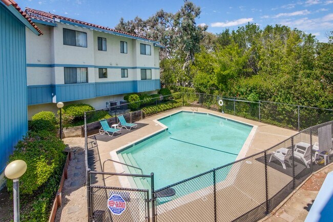 Building Photo - Condo Near Cupertino High | Updated Kitche...
