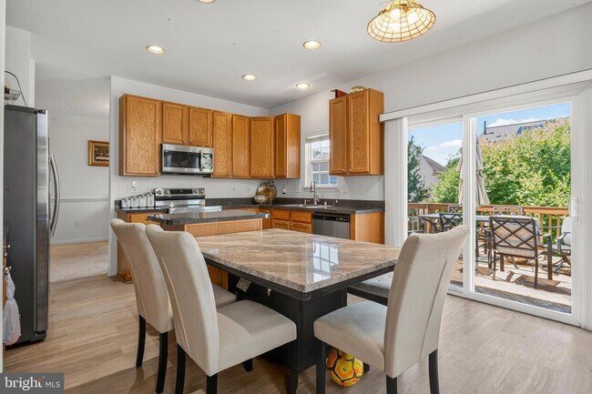 Building Photo - 9097 Phillip Dorsey Way