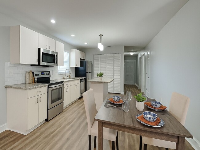 Building Photo - Newly Renovated Single Family Home | 3 BR/2BA | Fenced Backyard