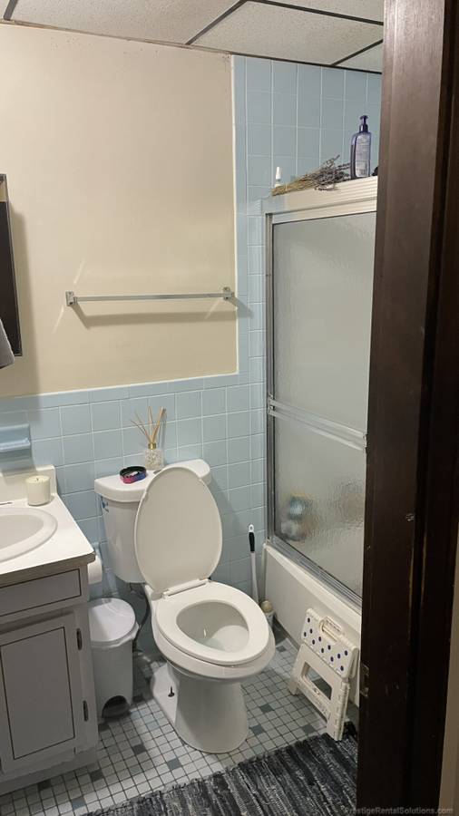 Building Photo - 149 Main St