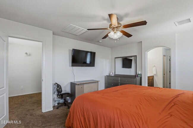 Building Photo - 14668 Oldenberg Ct