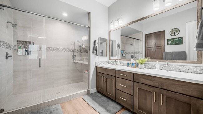 Building Photo - 23080 E Carriage Wy