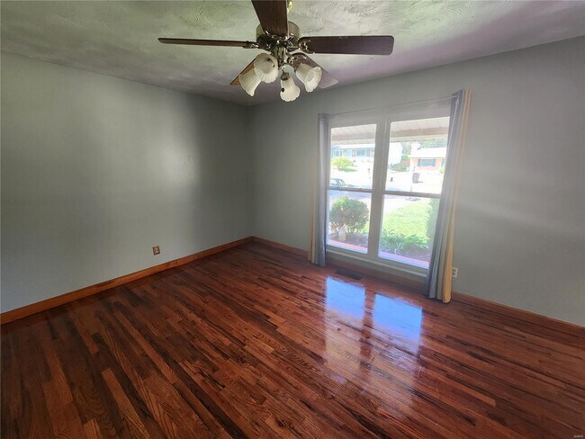 Building Photo - 2332 Viminal Ct